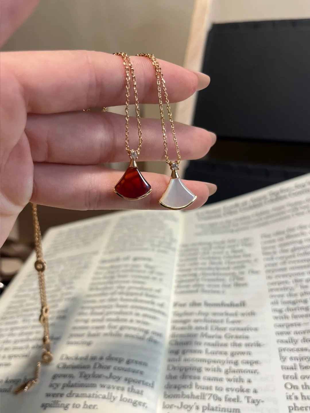 比秋冬第一杯奶茶先到的是第一条小裙子😝