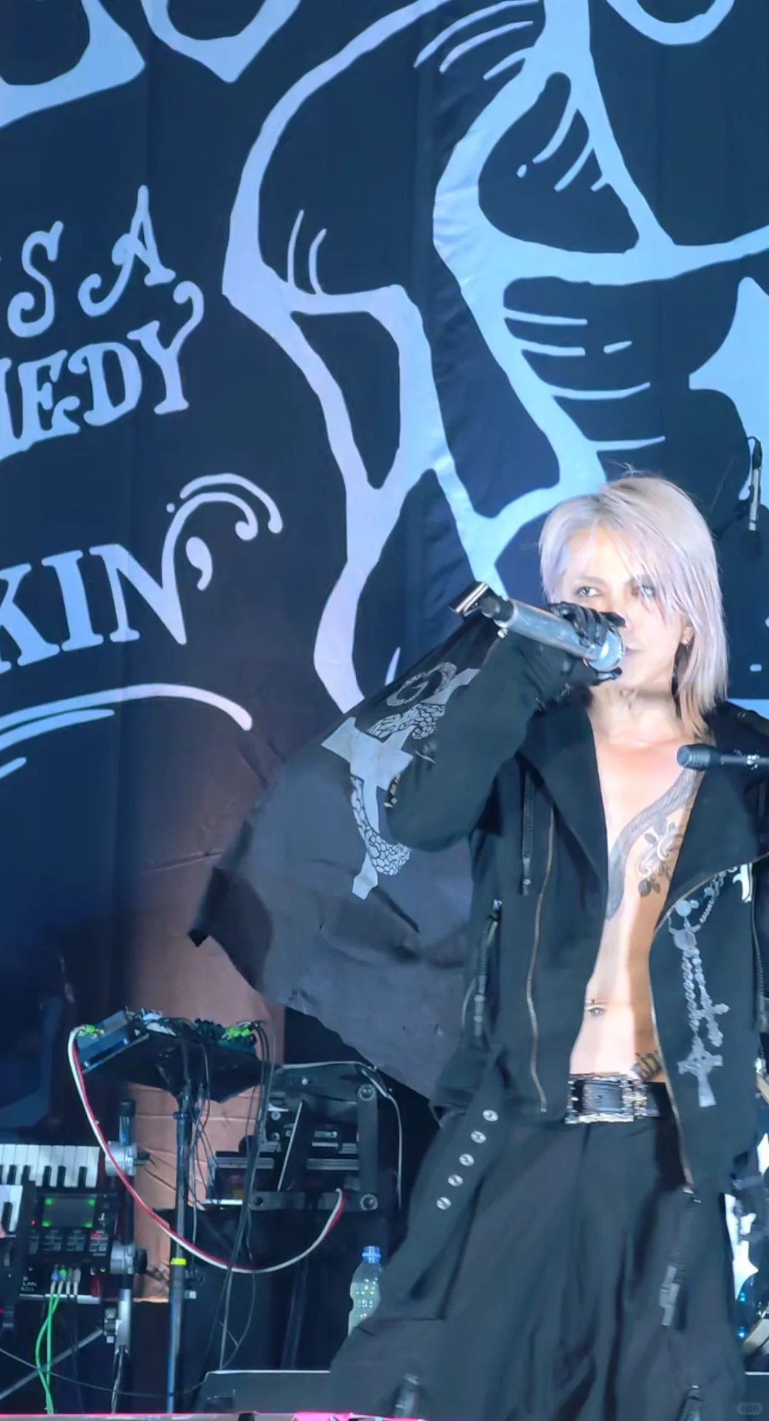 不要再说宝宝老了，这直出不比小年轻差🥹