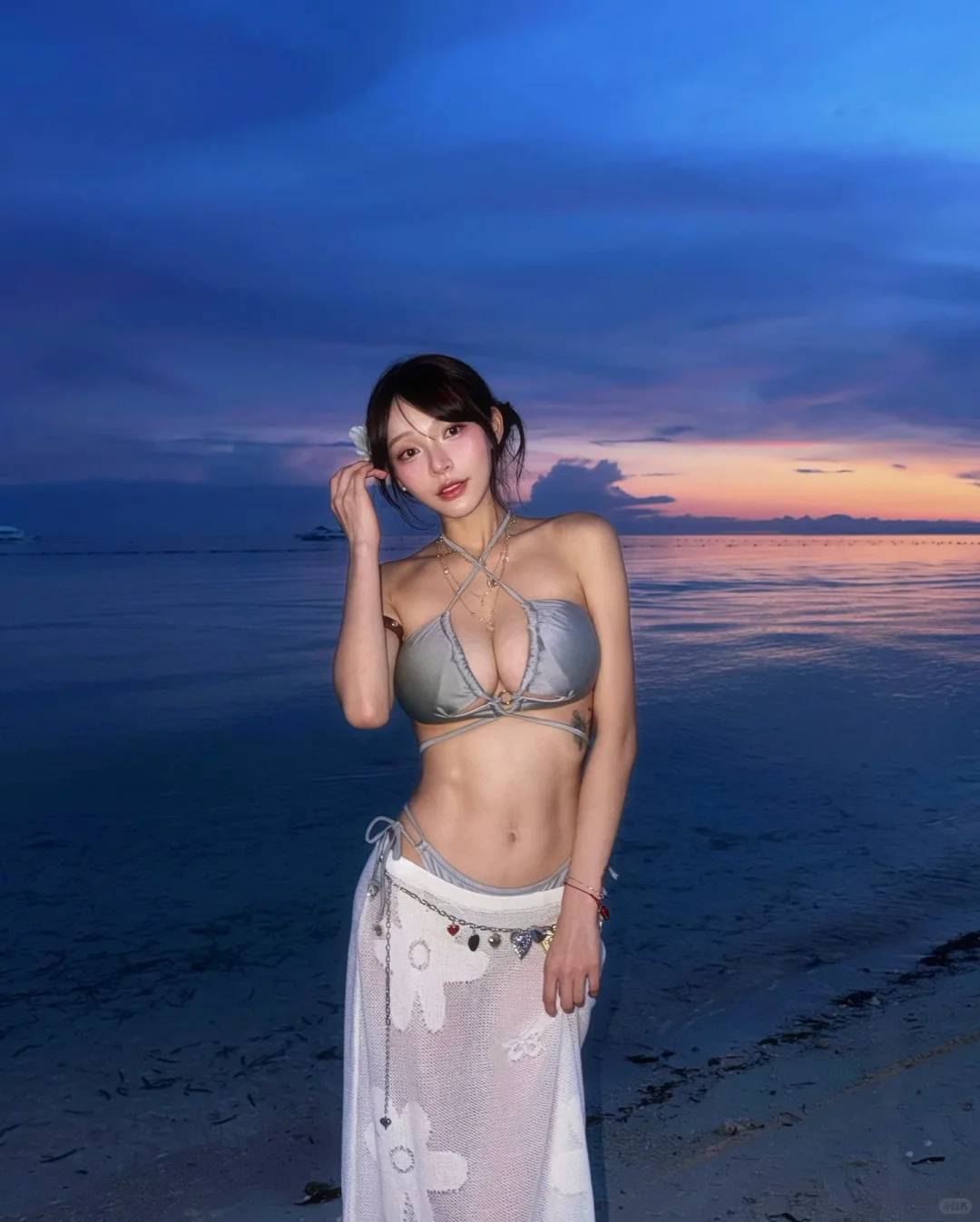 林襄海邊解放逆天身材 好兇！