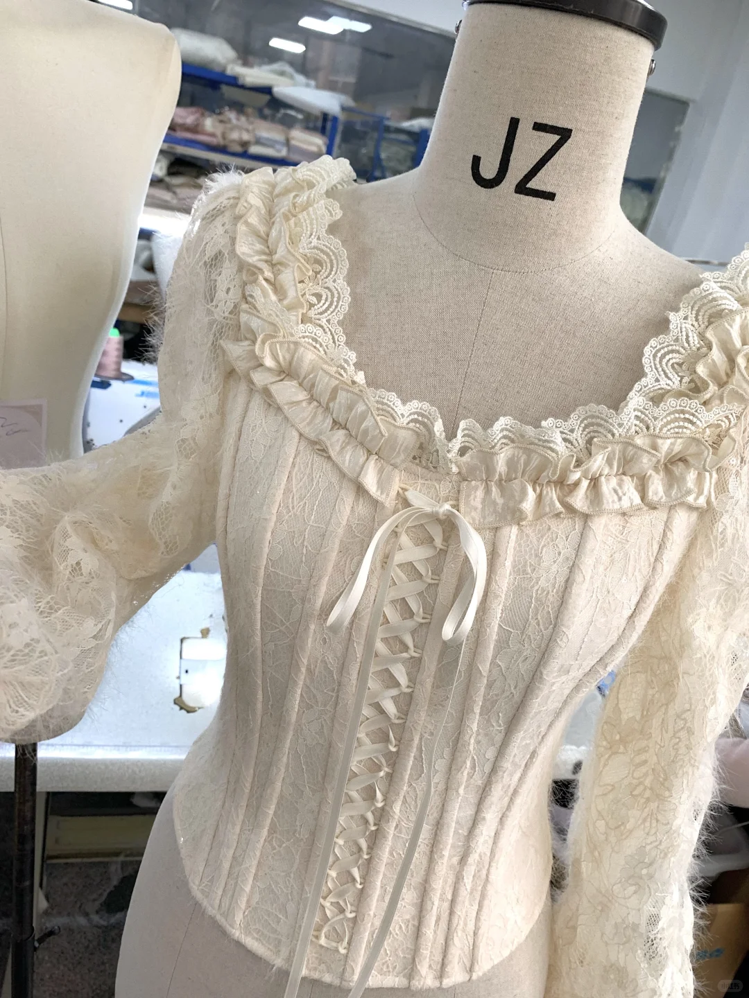 诞生即巅峰！谁懂这件胸衣的含金量！