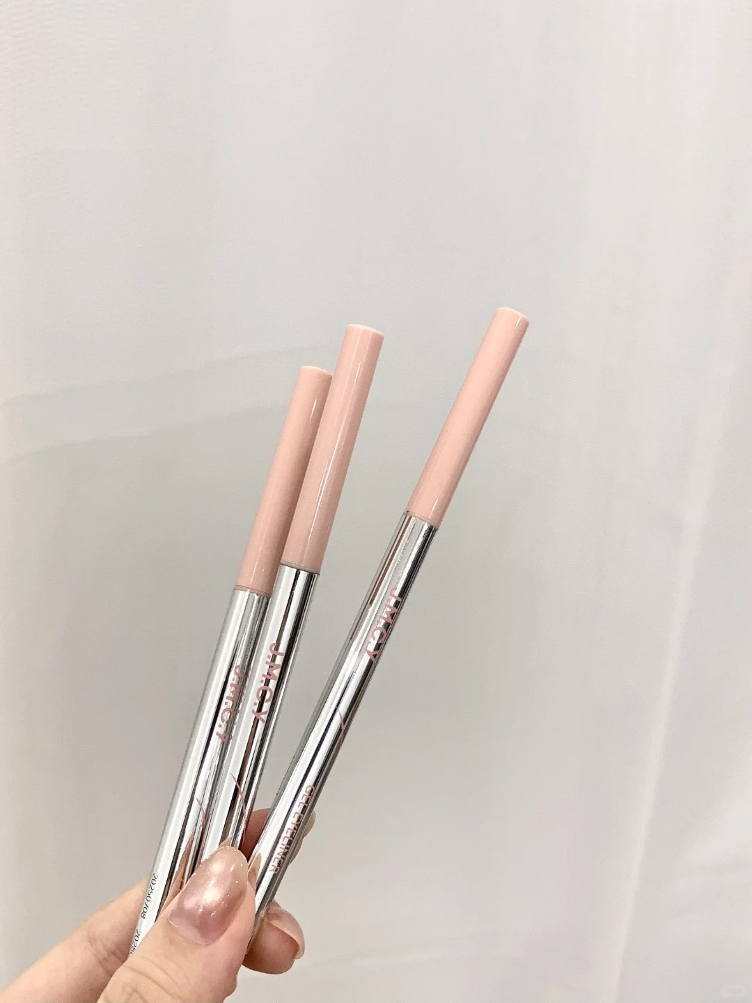 健美创研眼线胶笔无滤镜试色