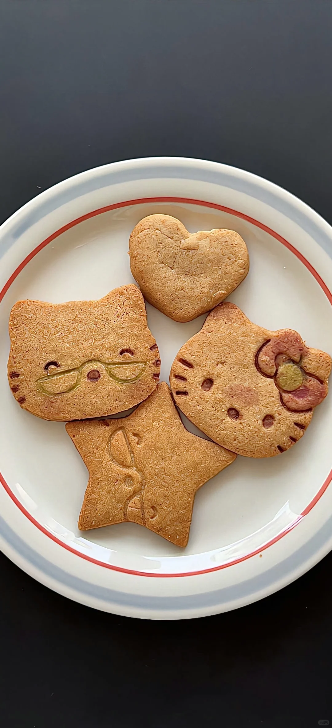 ins风kitty手机全屏壁纸