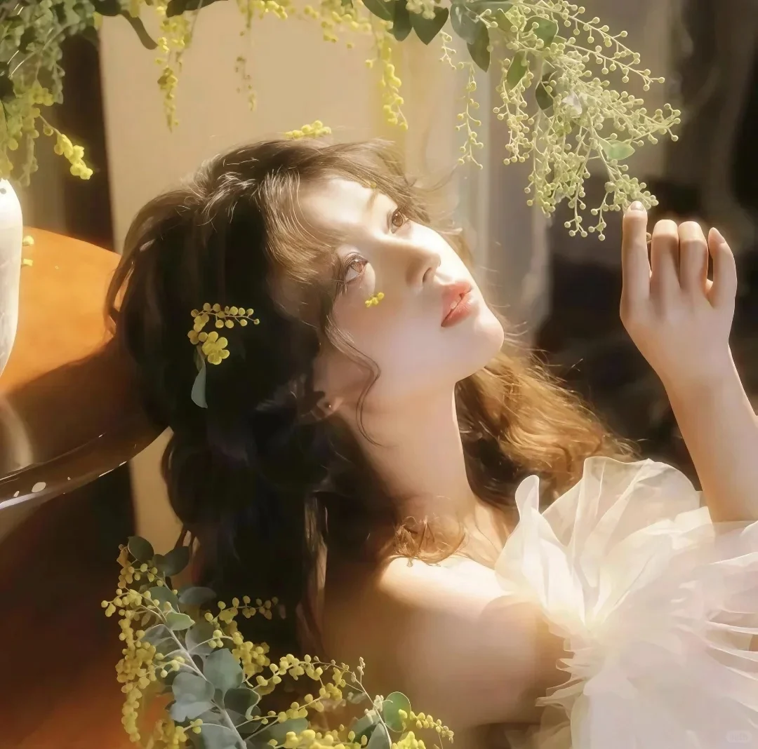 𝑾𝒆𝑪𝒉𝒂𝒕氛围感唯美女头