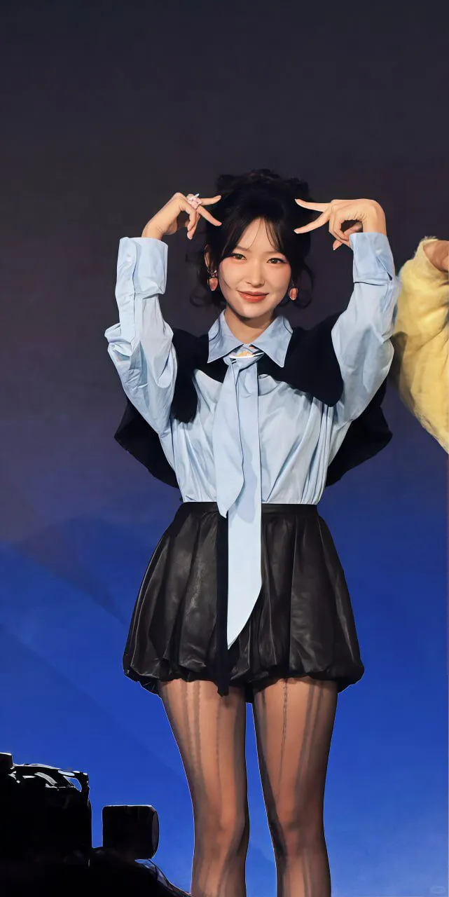 程潇 中传活动 黑丝高跟大长腿【237P】