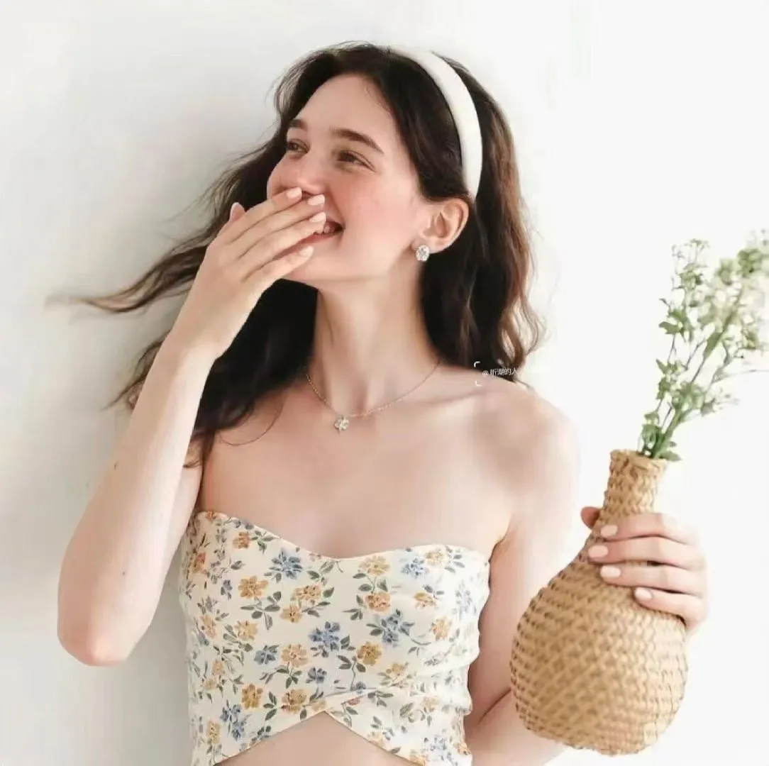 超火壁纸背景图搭配