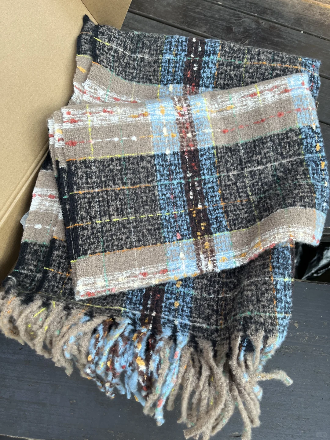 好喜欢这个蕾丝内搭啊！一秒拿捏韩女叠穿感✨