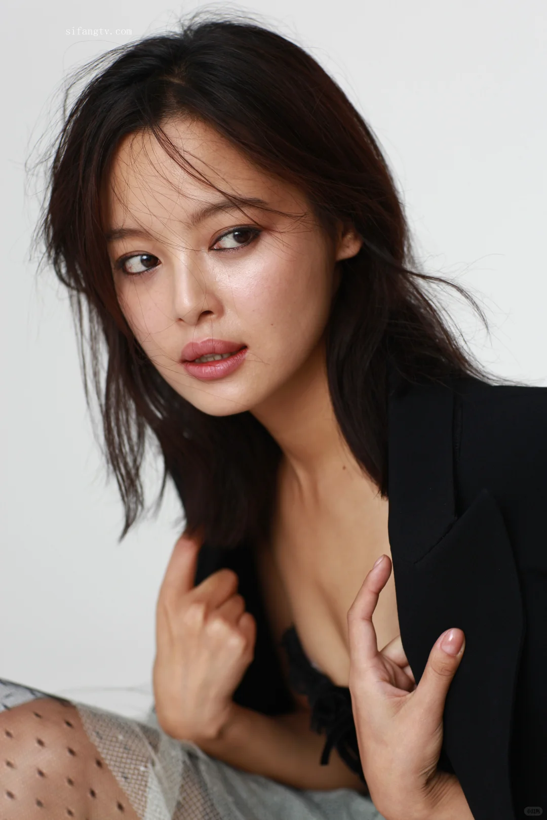 辛芷蕾｜暗黑魅惑！姐姐太顶了！🖤