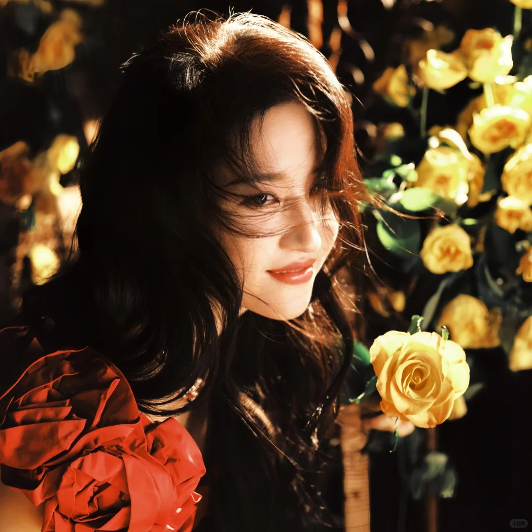 用女神照片当头像被领导批评了！