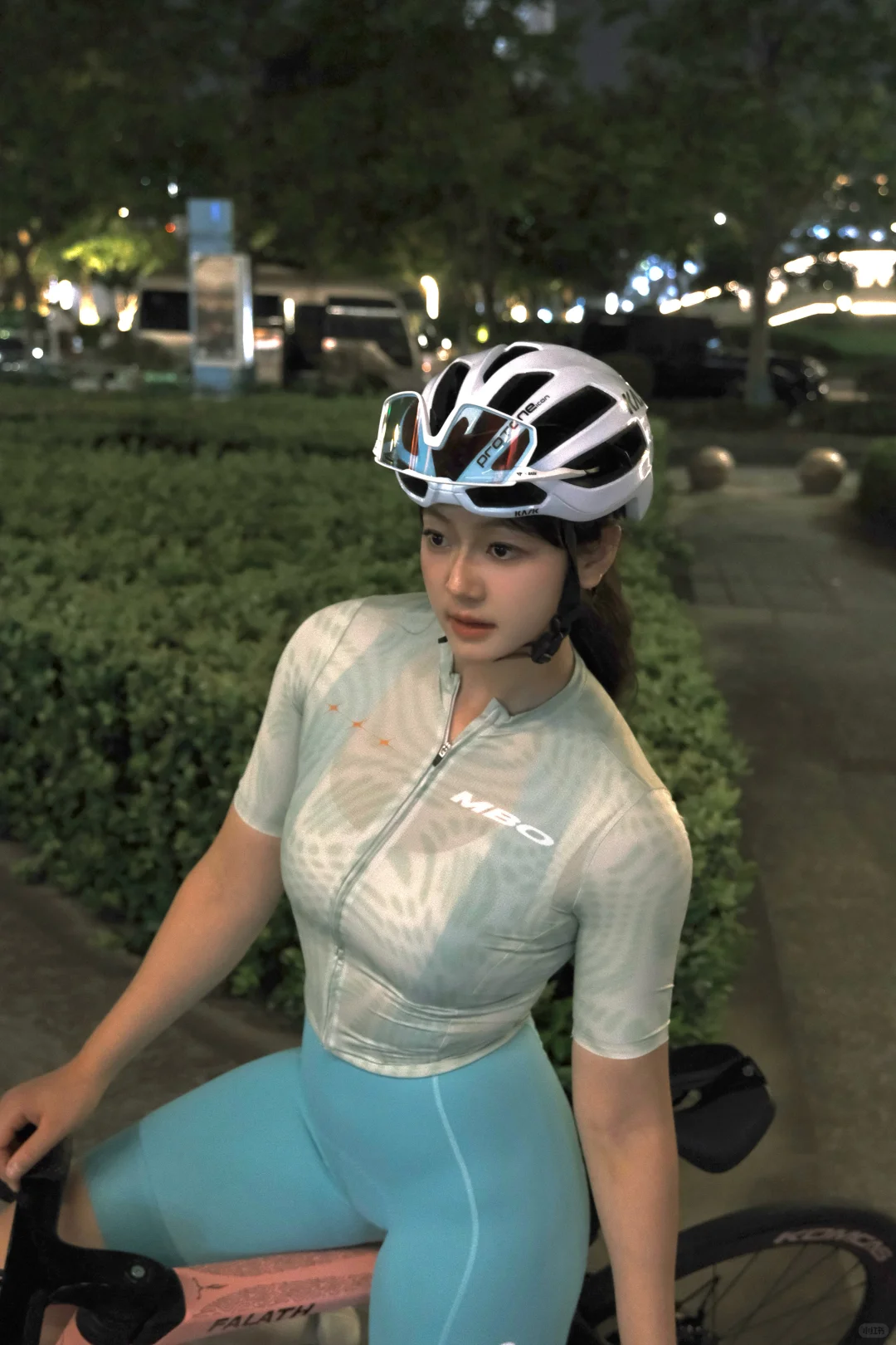 这腰臀比怎么样