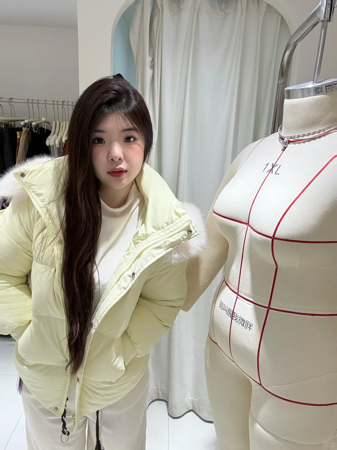 谁说大码女生只能穿深色‼️