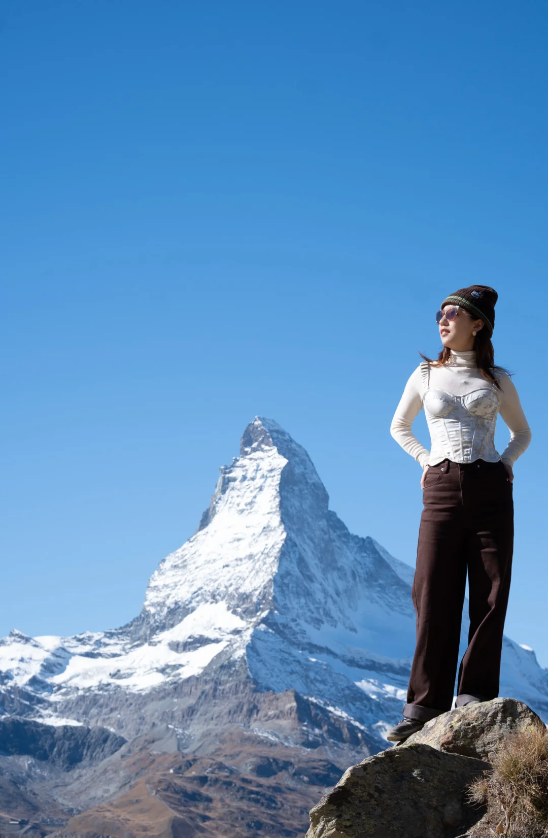 把鱼骨胸衣穿去轻徒步？5小时后…真香了！