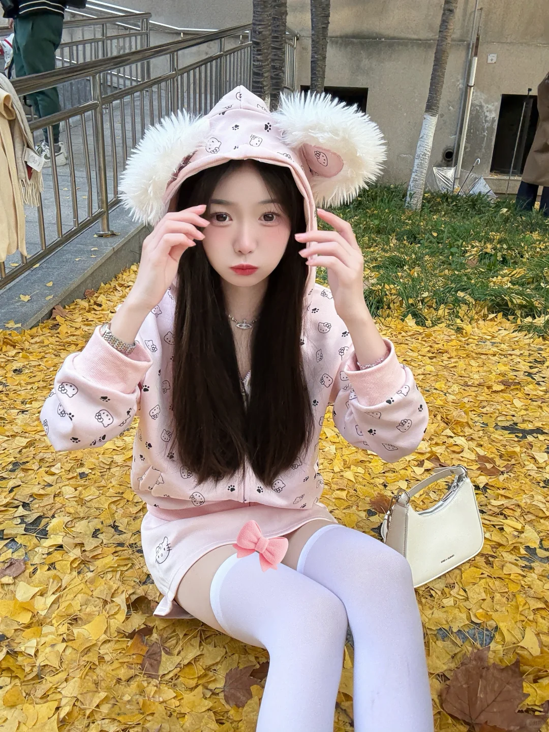 存一些秋天的拍照姿势🍂