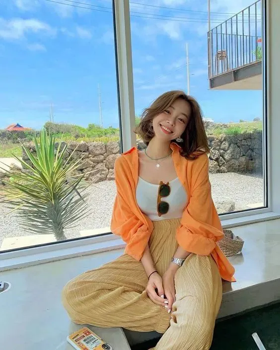 丰满女孩这么穿，太美了！