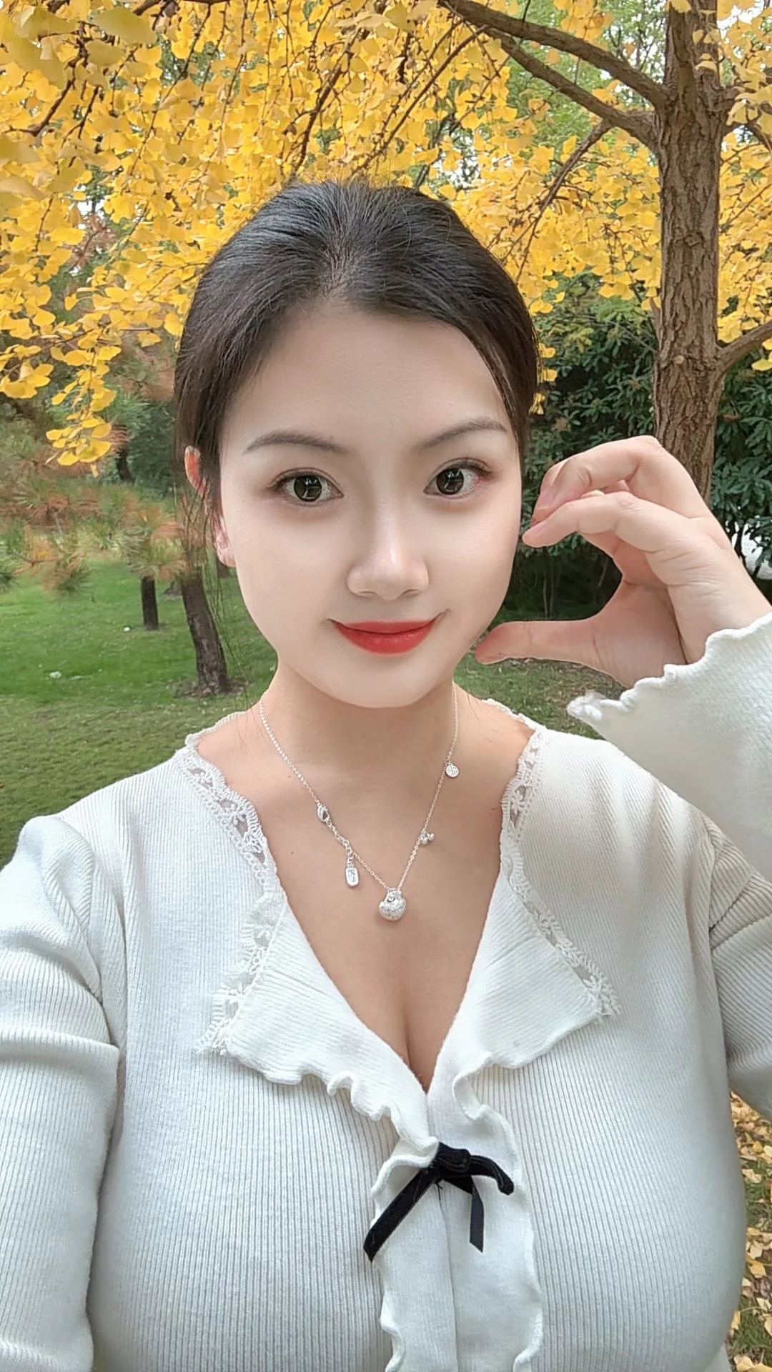 75e | 脸和身材各长各的🥲