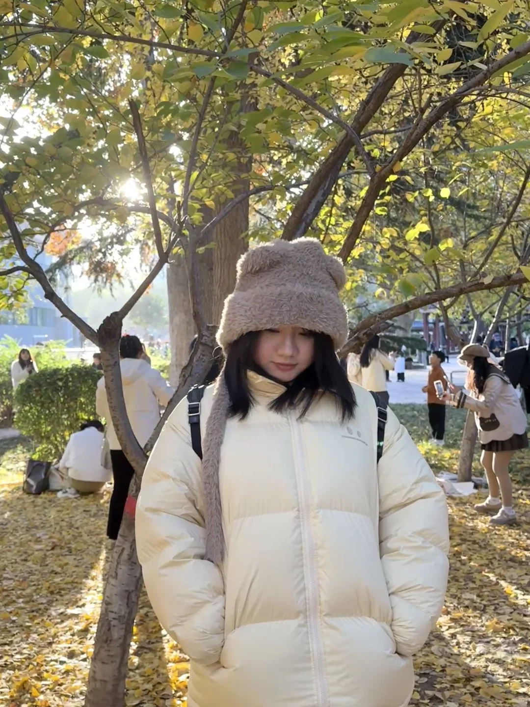 美女在此，谁敢忤逆！