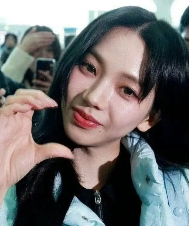 像柳智敏这样的美女就是要大大方方露出额头