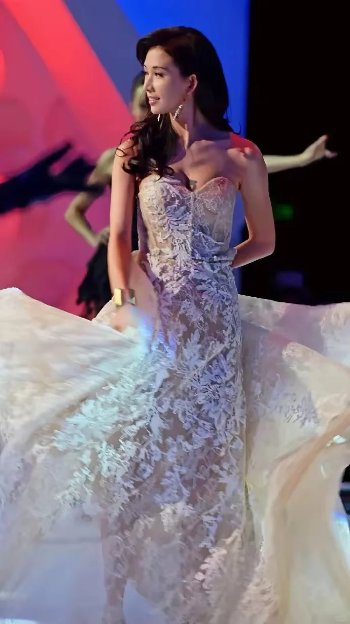 林志玲｜性感女神，太美了！