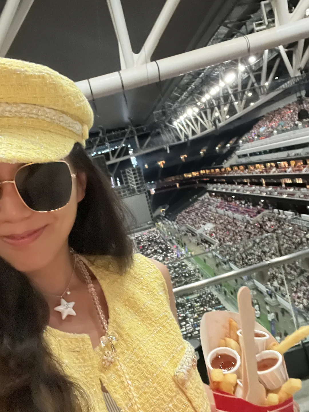 女明星香港ootd✨是见到周杰伦的可爱女人～