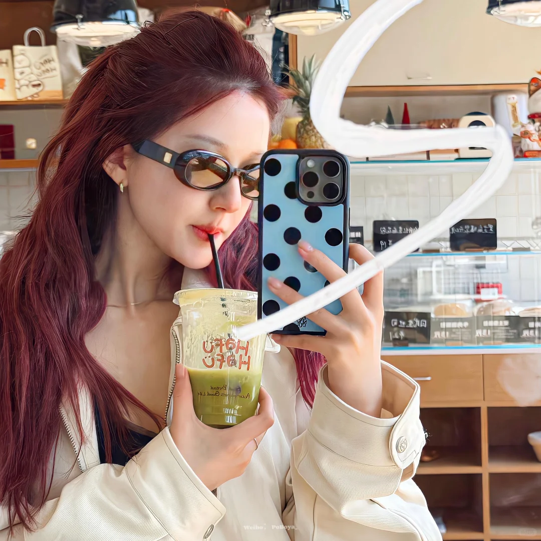 𝒘𝒆𝒄𝒉𝒂𝒕｜ 露思头像来一组