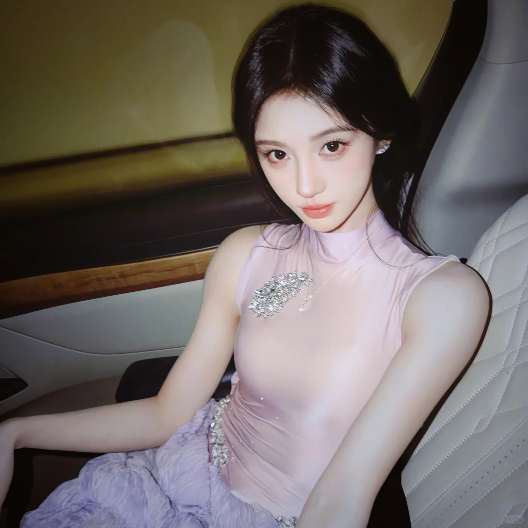 鞠婧祎头像更新