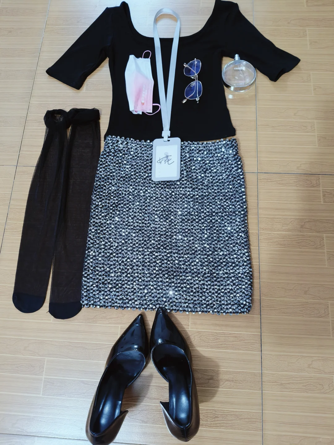 左滑→职场白领穿搭