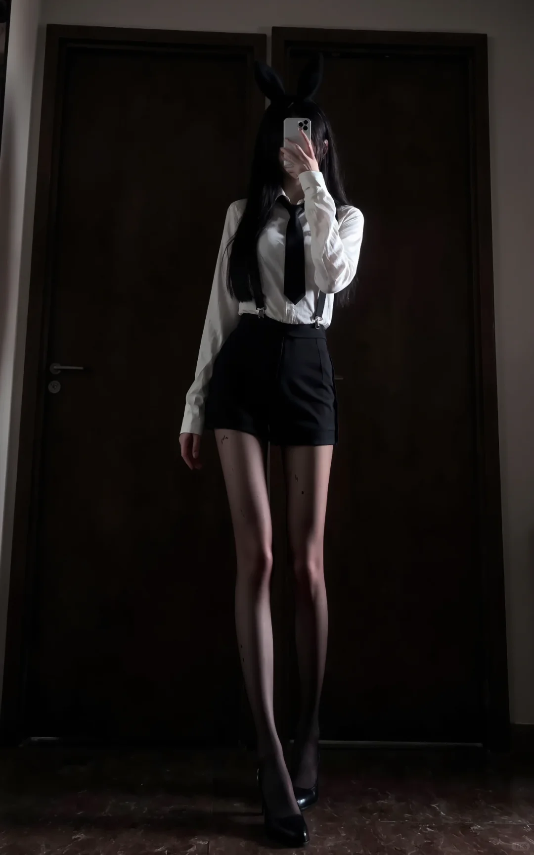 今晚的猫很乖，你呢？