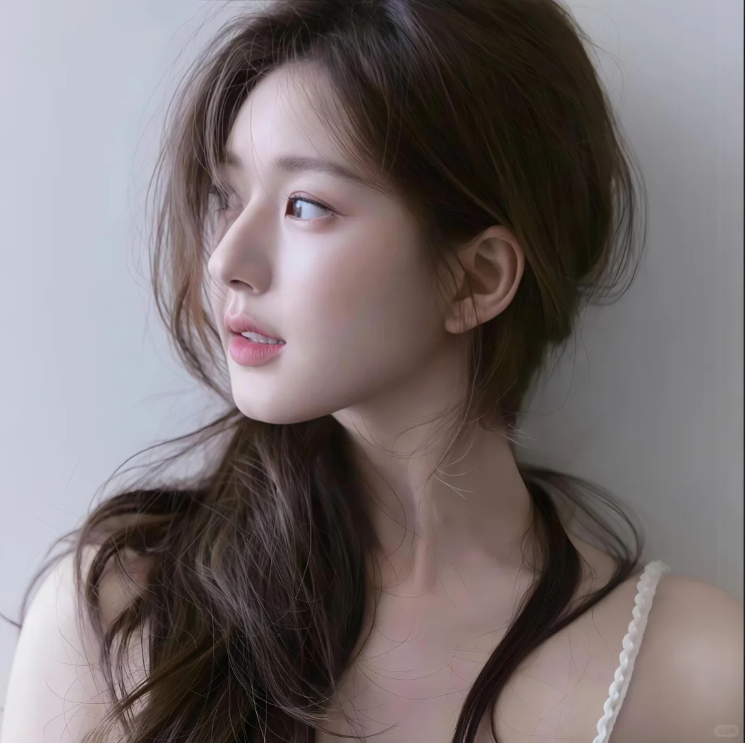 𝒘𝒆𝒄𝒉𝒂𝒕｜ 露思头像来一组