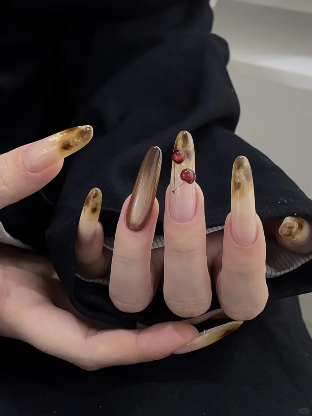 深圳南山 | 手绘款晕染豹纹甜辣美甲两张多