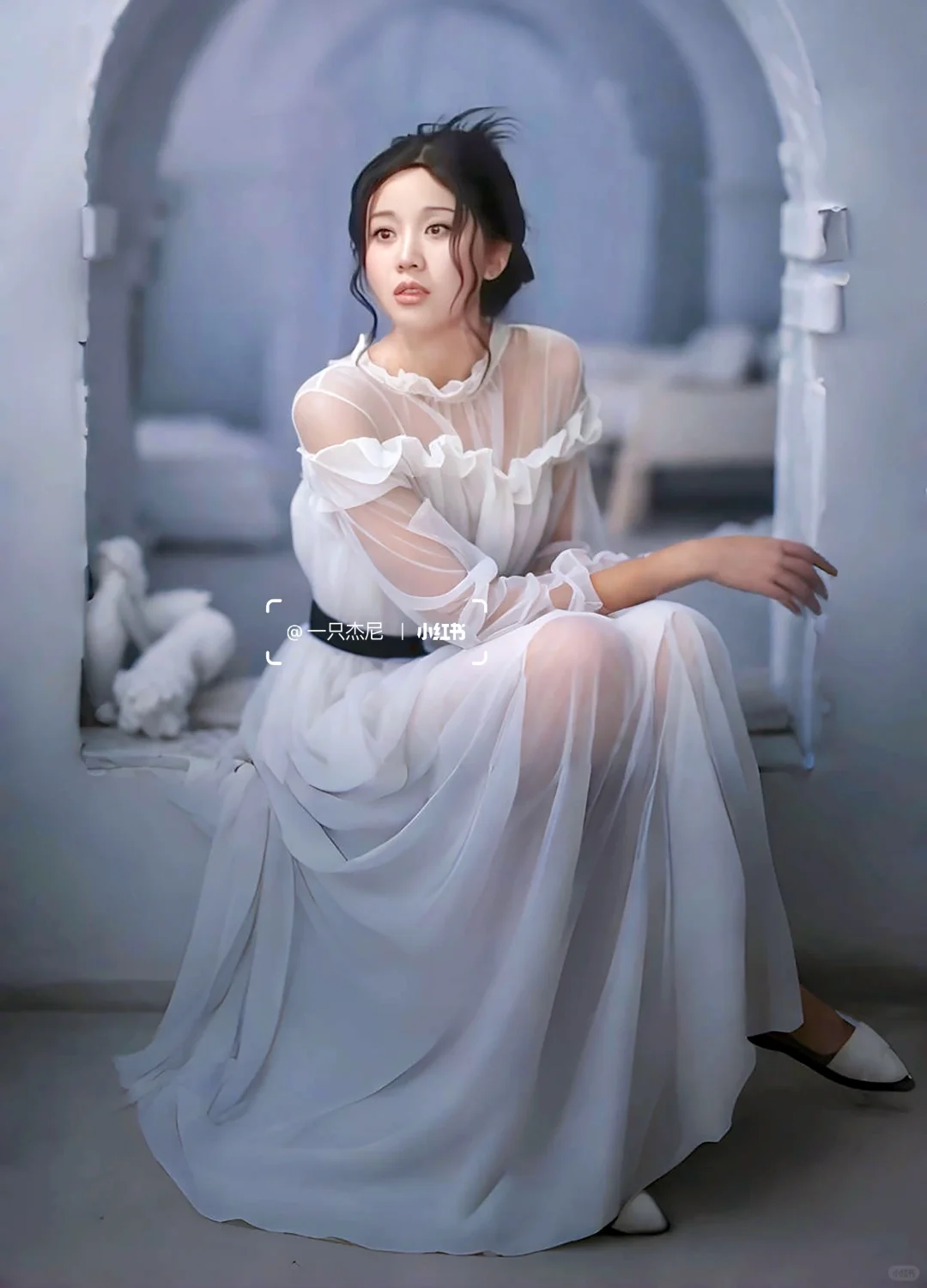 好一个闭月羞花，沉鱼落雁的绝世美人儿