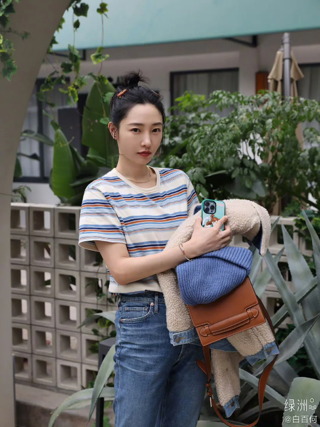 青岛青春活力干练风女明星——白百合