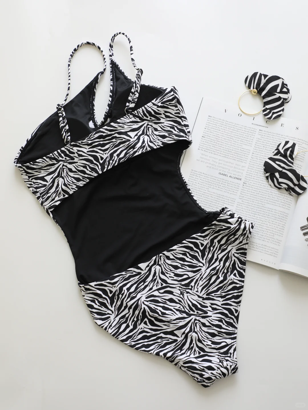 泳衣分享、豹纹真的好显身材～～～～