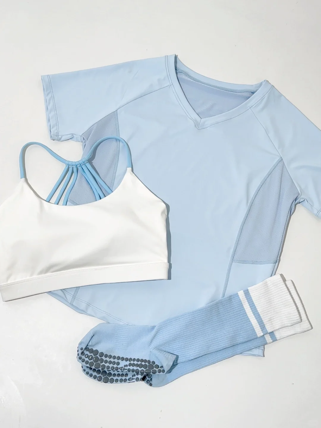 35💰瑜伽短袖｜显瘦小v领夏天还没结束🔚