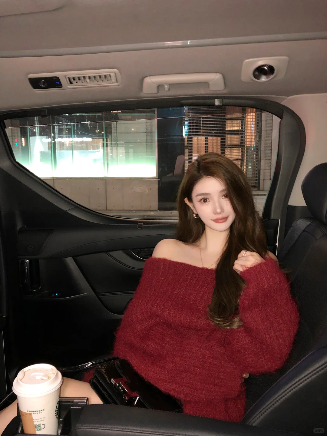 ♥️在重逢的街头 心跳比我先认出你