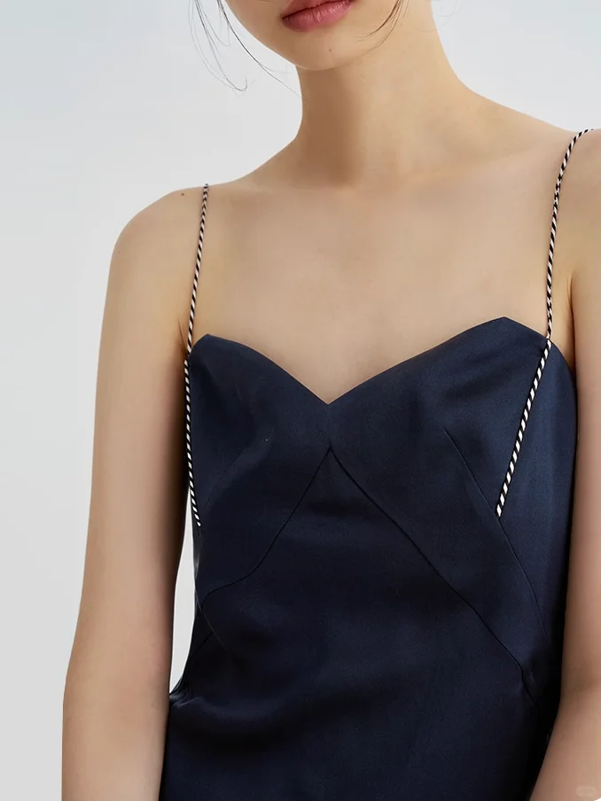 重磅上新 | 极简静奢 23姆米真丝吊带裙