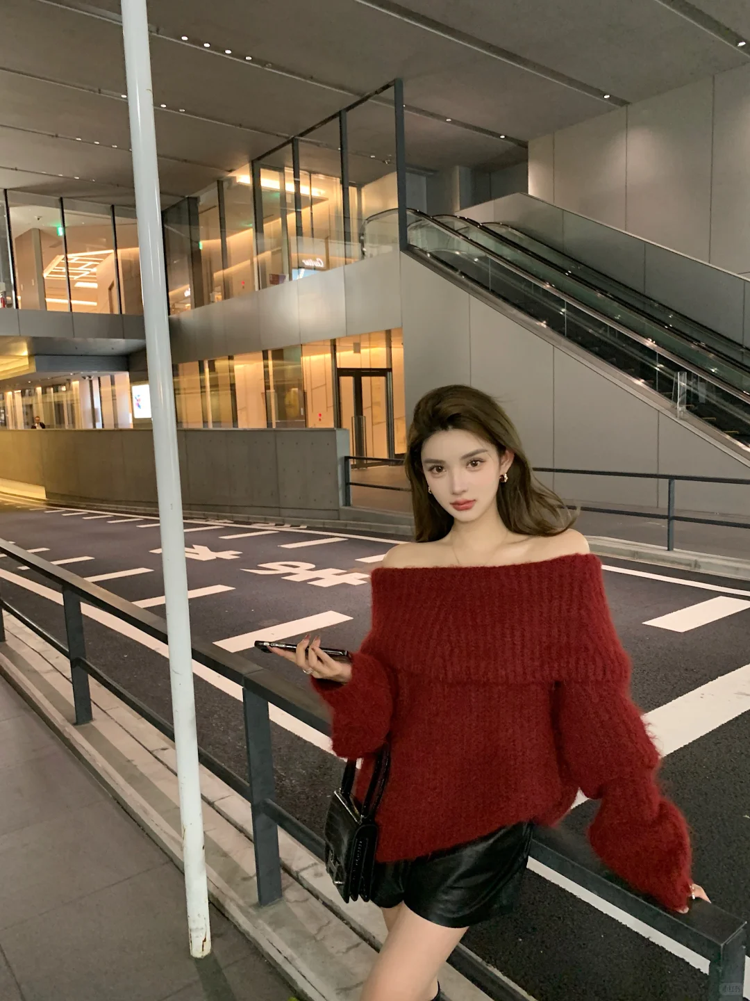 ♥️在重逢的街头 心跳比我先认出你