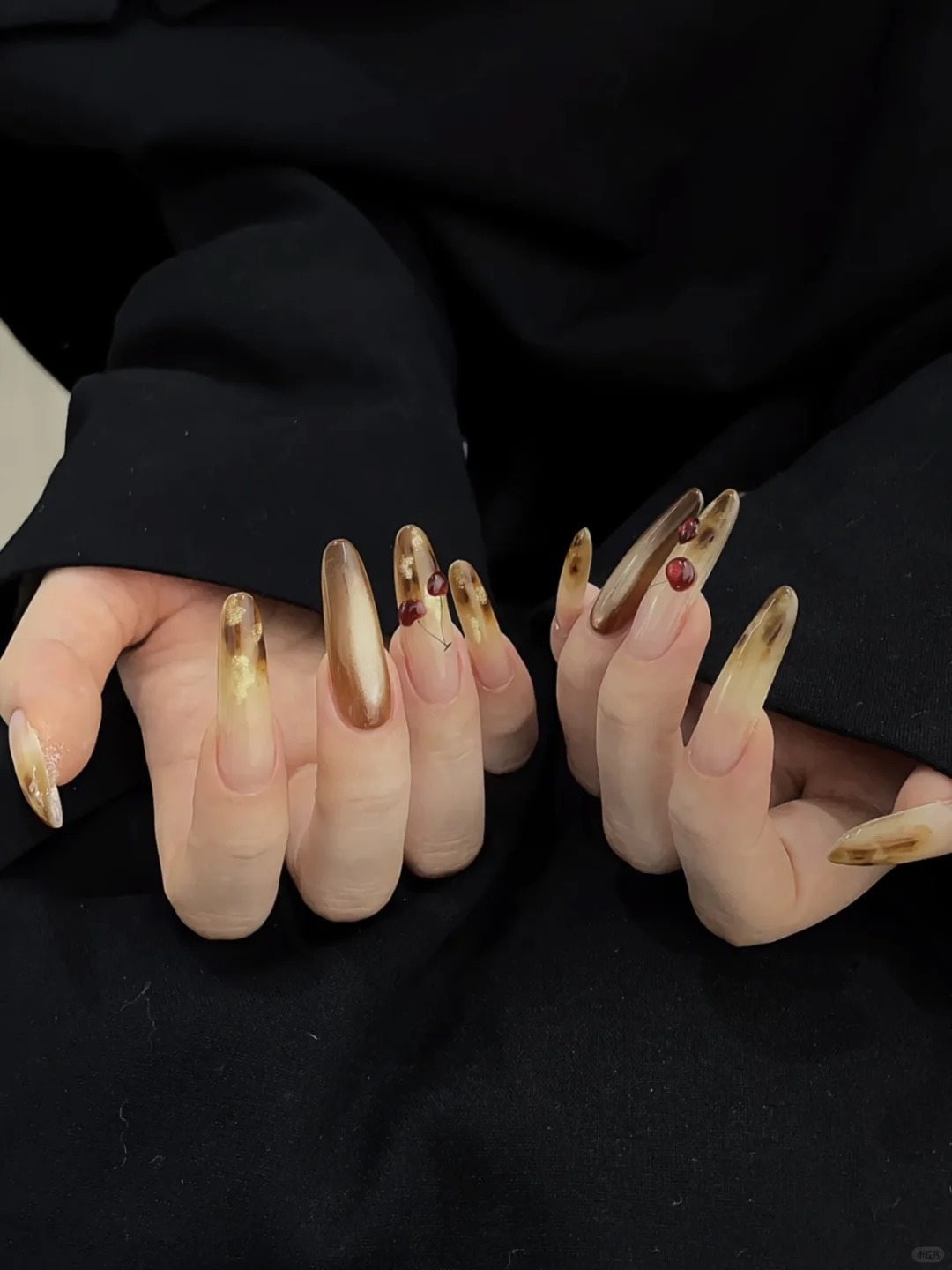 深圳南山 | 手绘款晕染豹纹甜辣美甲两张多