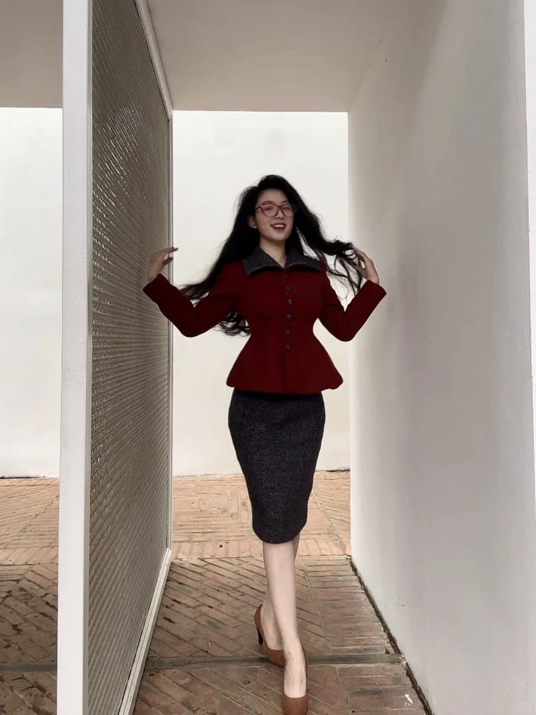 上身1秒掐腰复古套装！！！