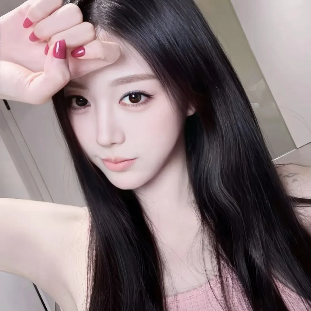 女头丨信仰浪漫与爱，只对温柔忠诚