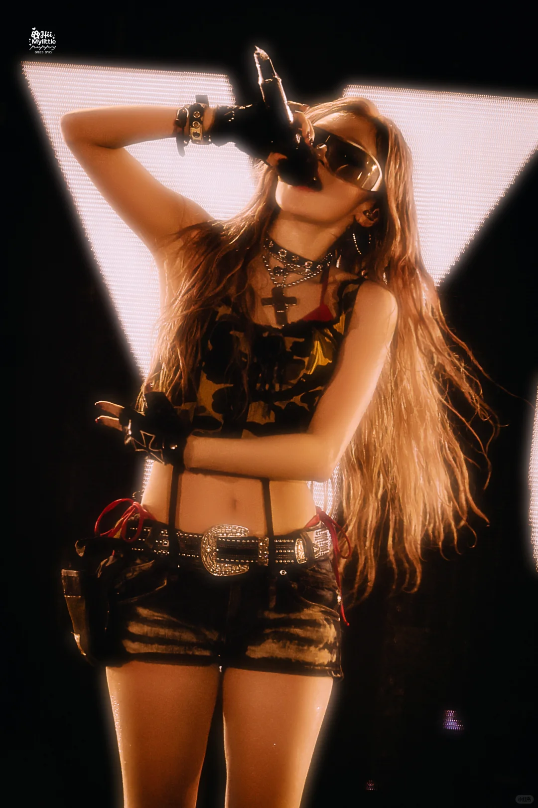 宋雨琦你也太会钓了吧！！！水弹舞台辣成这样