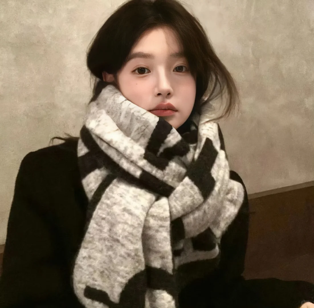 𝙒𝙚𝘾𝙝𝙖𝙩 女生头像🌨️