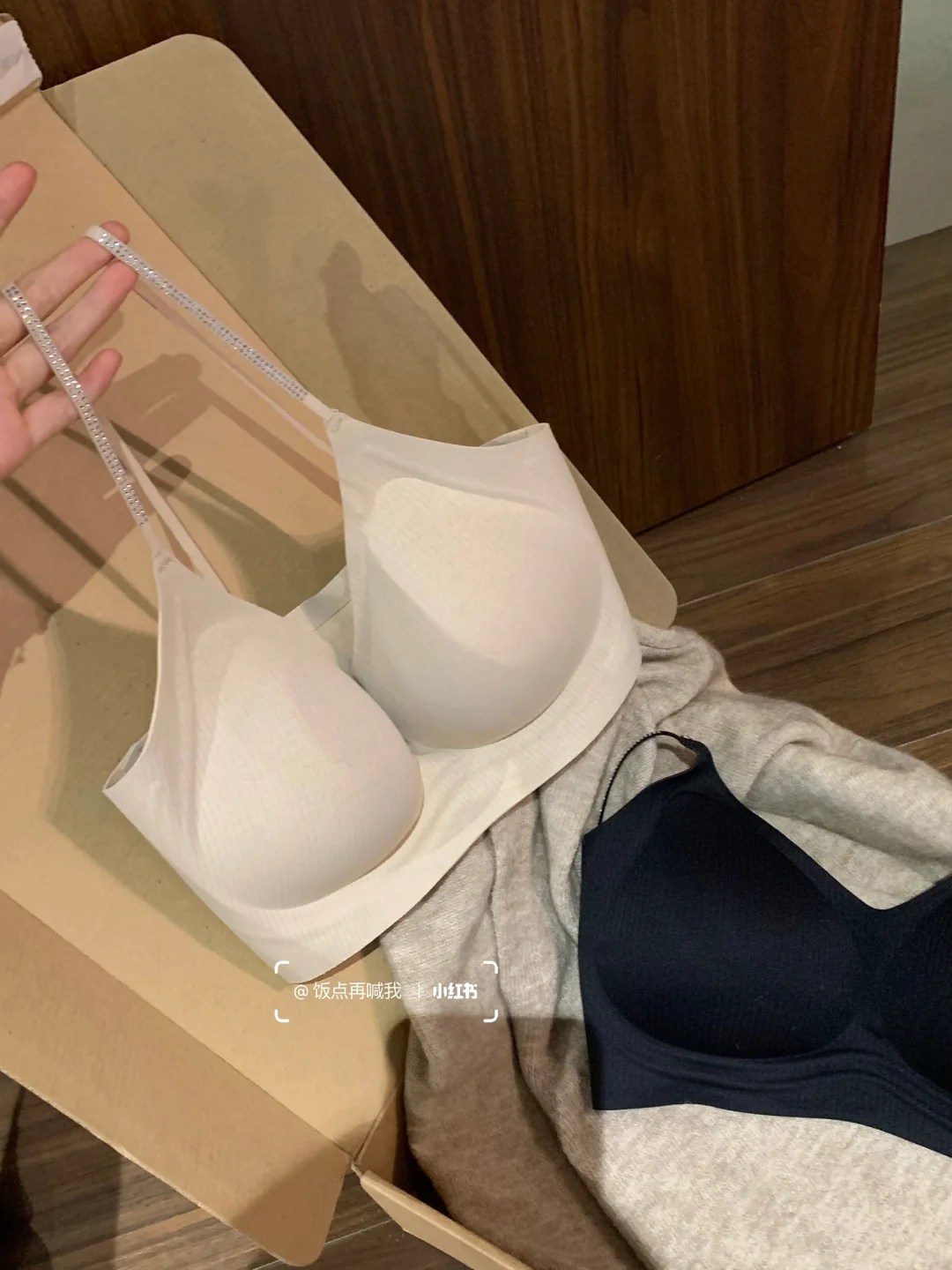 这件胸圆又闪的内衣😻live图感受一下