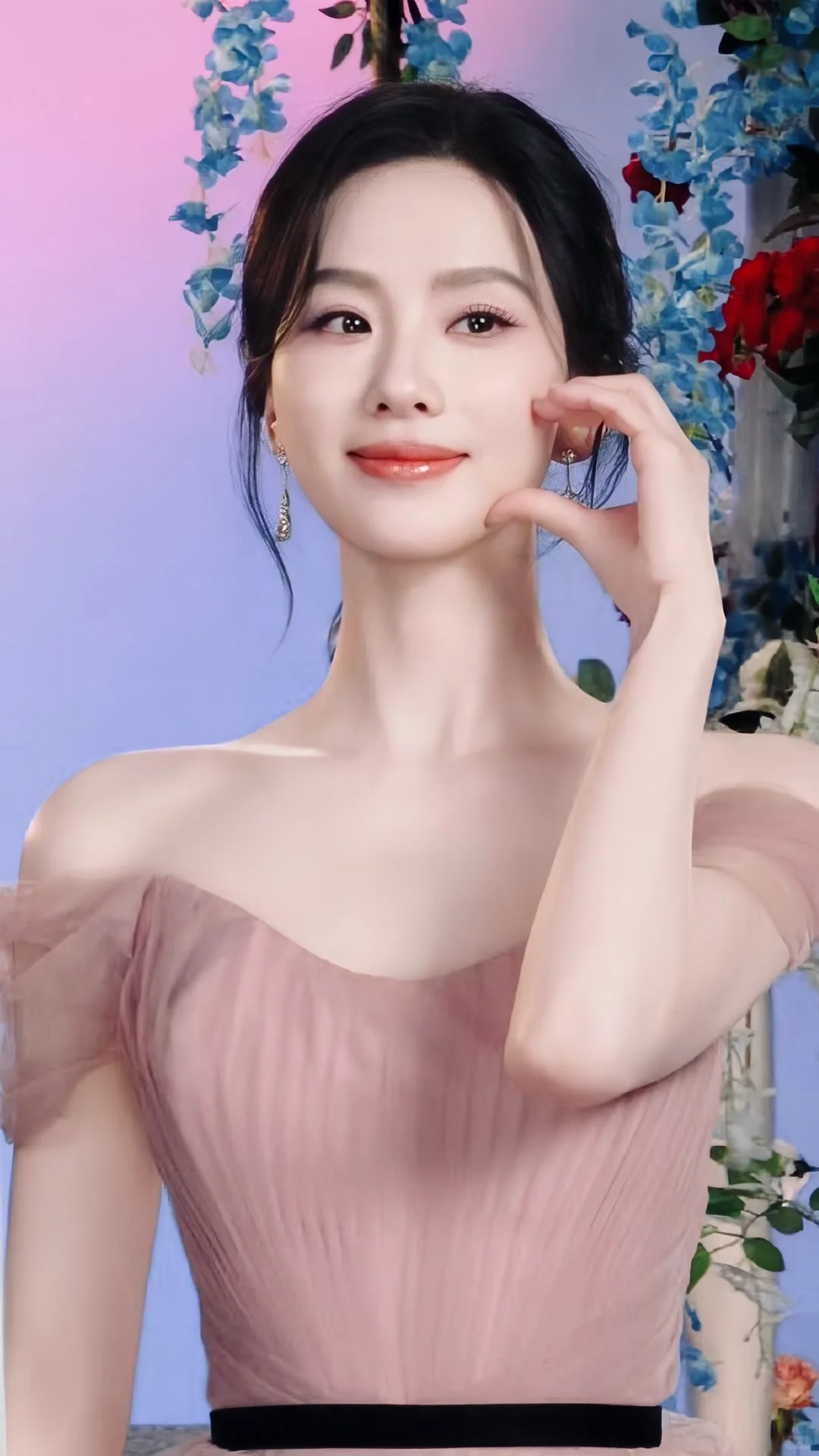 我怎么觉得这组美艳绝伦？