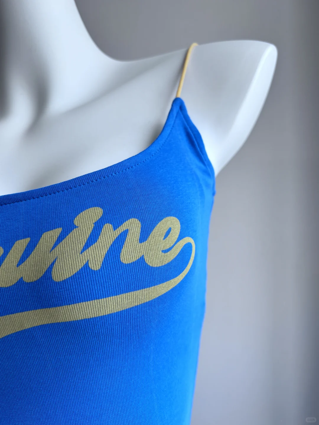 💕 爆款小裙子～ 还有胸垫的哟穿了就走🫧