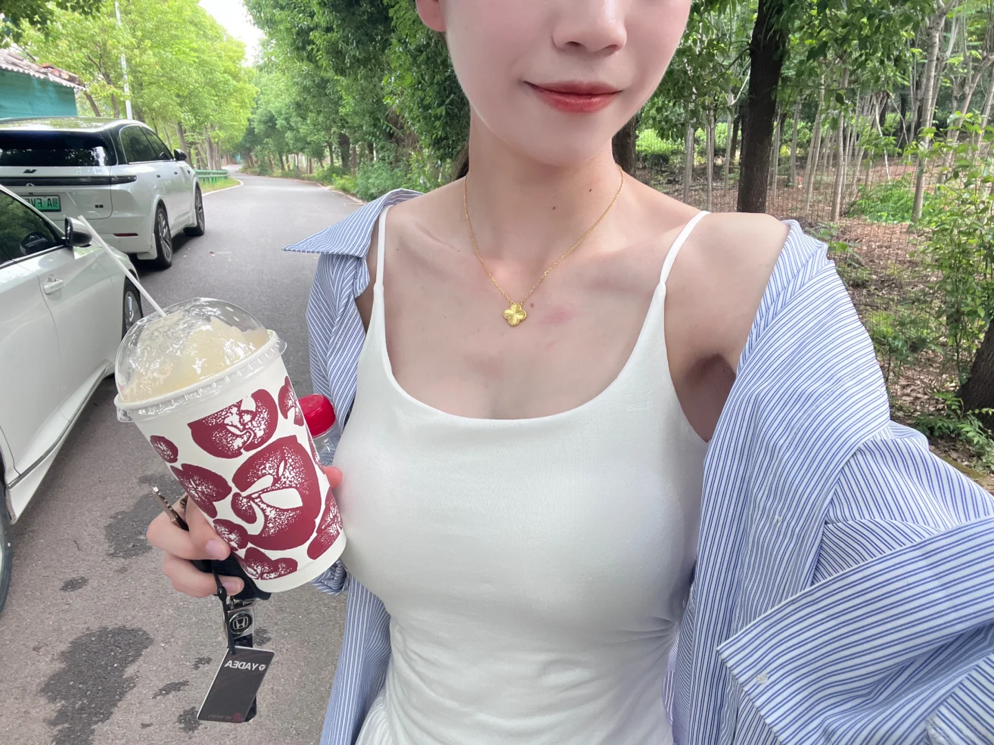 10几块买的！自带🐻垫，肩带还🉑调节