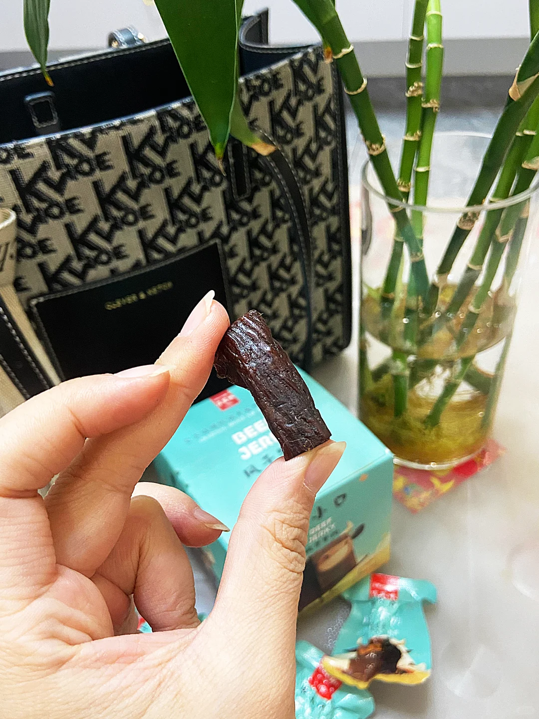 真服了，女明星才这样吃零食呢