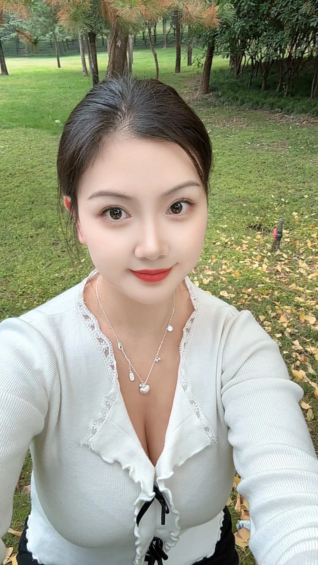 75e | 脸和身材各长各的🥲