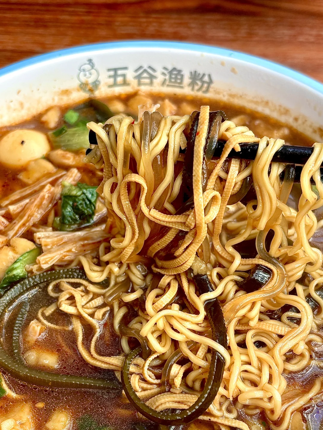 山科丨A餐三楼煮馍新品黑鸭味煮馍！