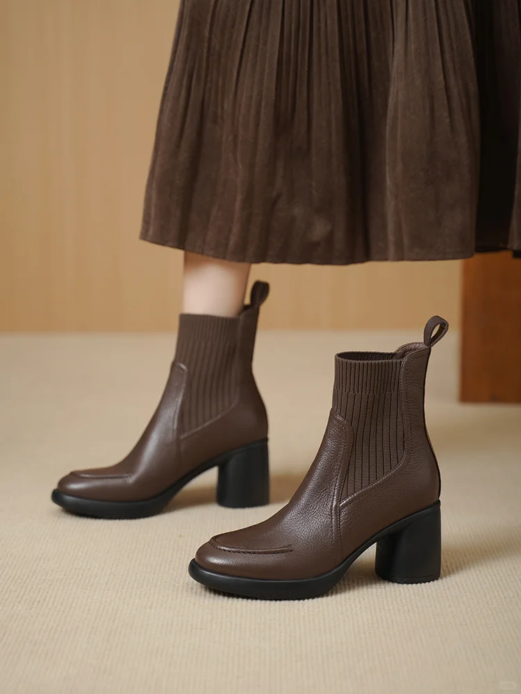 👢复古棕靴上线！显瘦又百搭