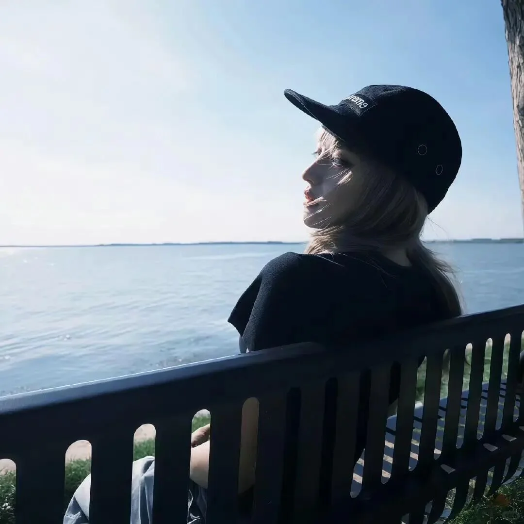 𝙒𝙚𝘾𝙝𝙖𝙩头像｜个性头像