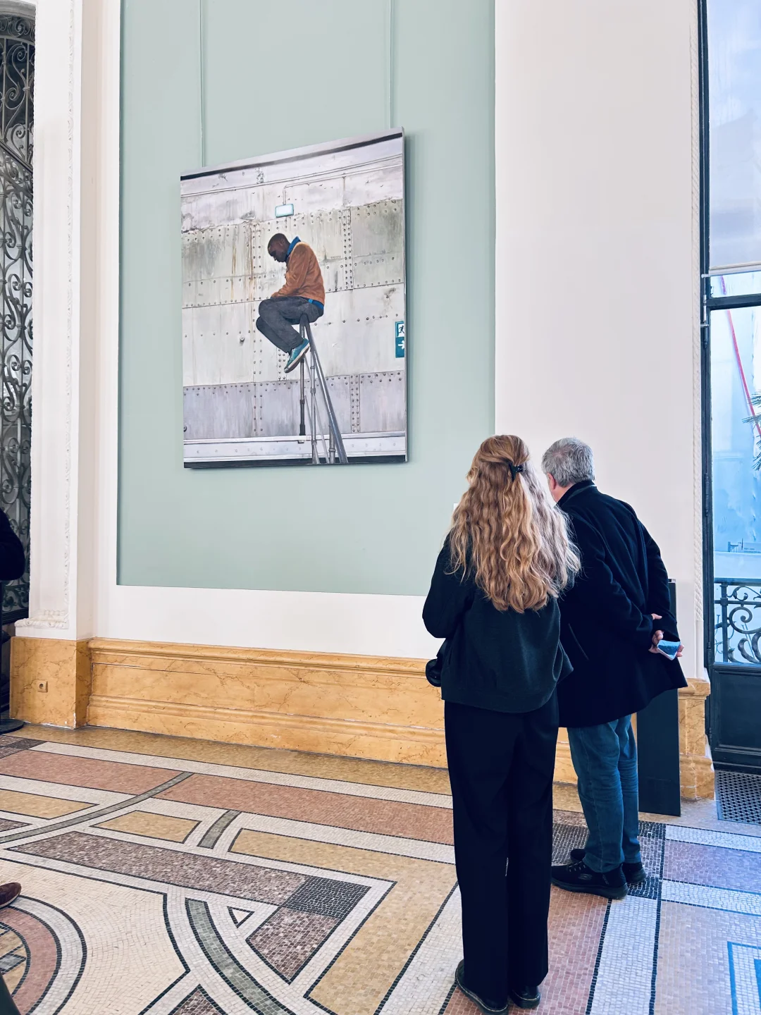 巴黎路人秋冬穿搭，真的太会穿了！